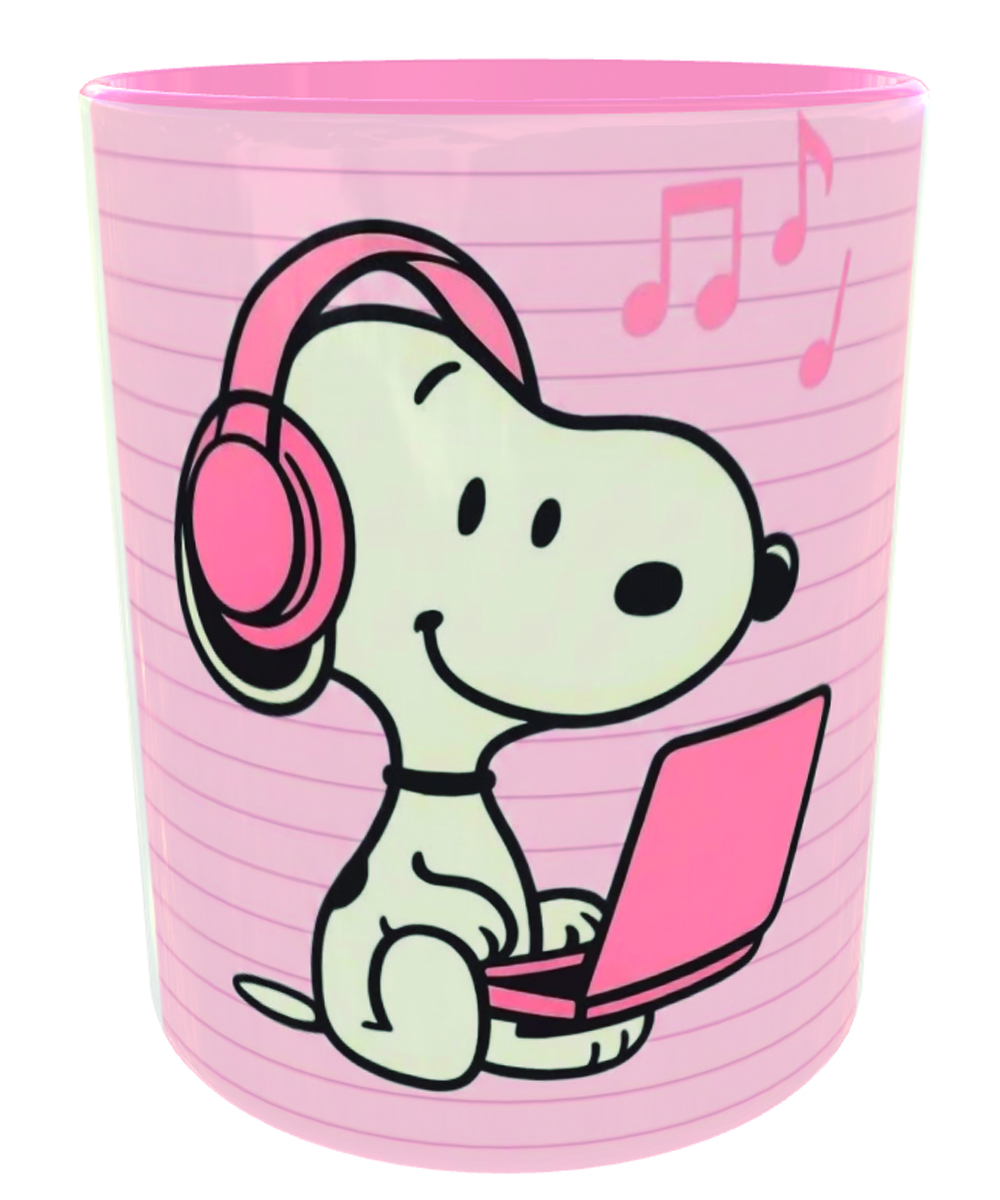 Snoopy estudiando